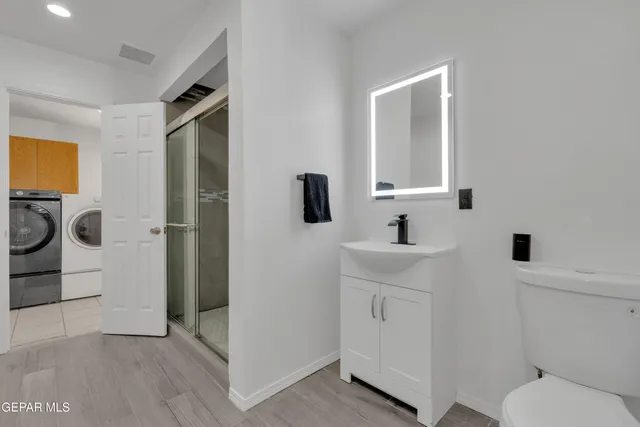 $349,990 | 3204 Zion Lane, El Paso, TX 79904