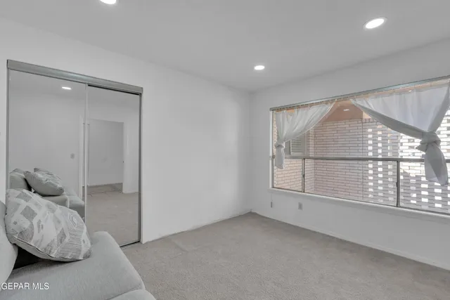 $349,990 | 3204 Zion Lane, El Paso, TX 79904