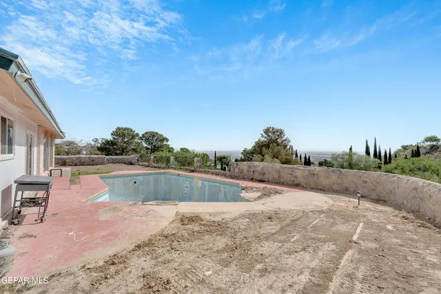 $349,990 | 3204 Zion Lane, El Paso, TX 79904