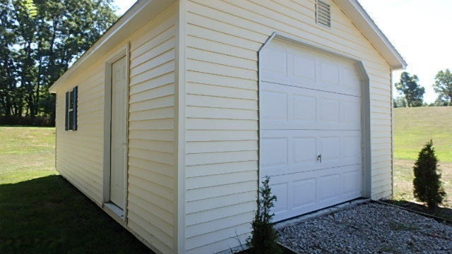 11090 Ransom Highway Dimondale, MI 48821 - Photo 5 of 13 P8030186