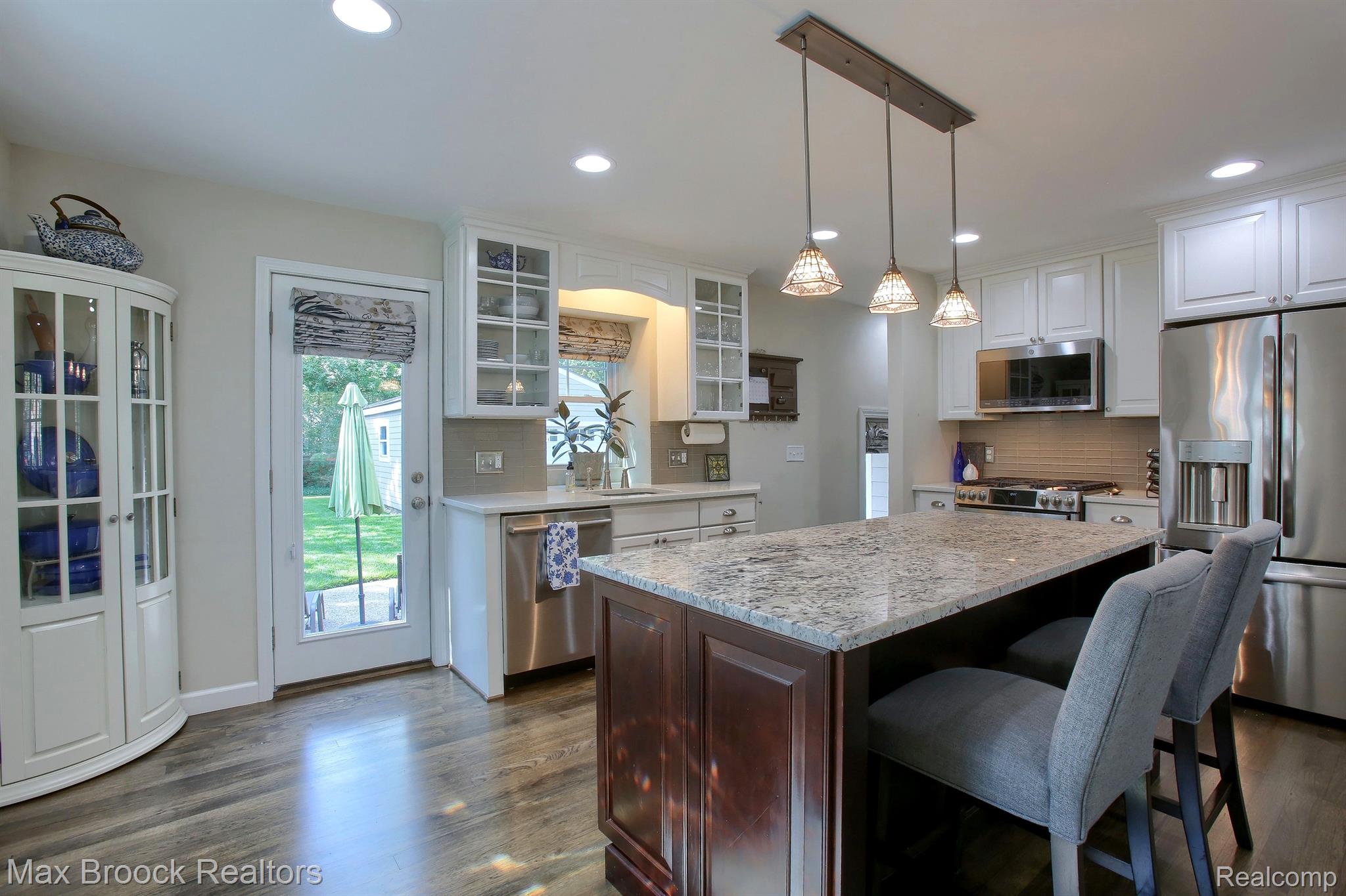 2378 Pembroke Road Birmingham, MI 48009 - Photo 9 of 35 Gallery Image 9