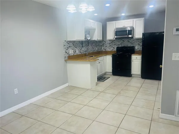 $1,600 | 57 Windtree Lane, Unit G, Winter Garden, FL 34787