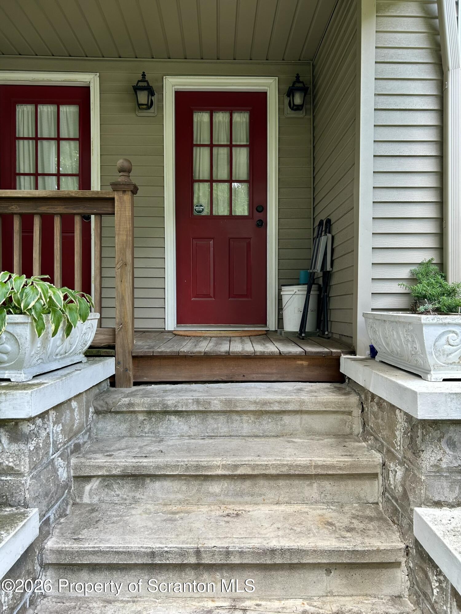 1787 East Mountain Road, Unit 1 Scranton, PA 18505 - Photo 3 of 20 Front 3