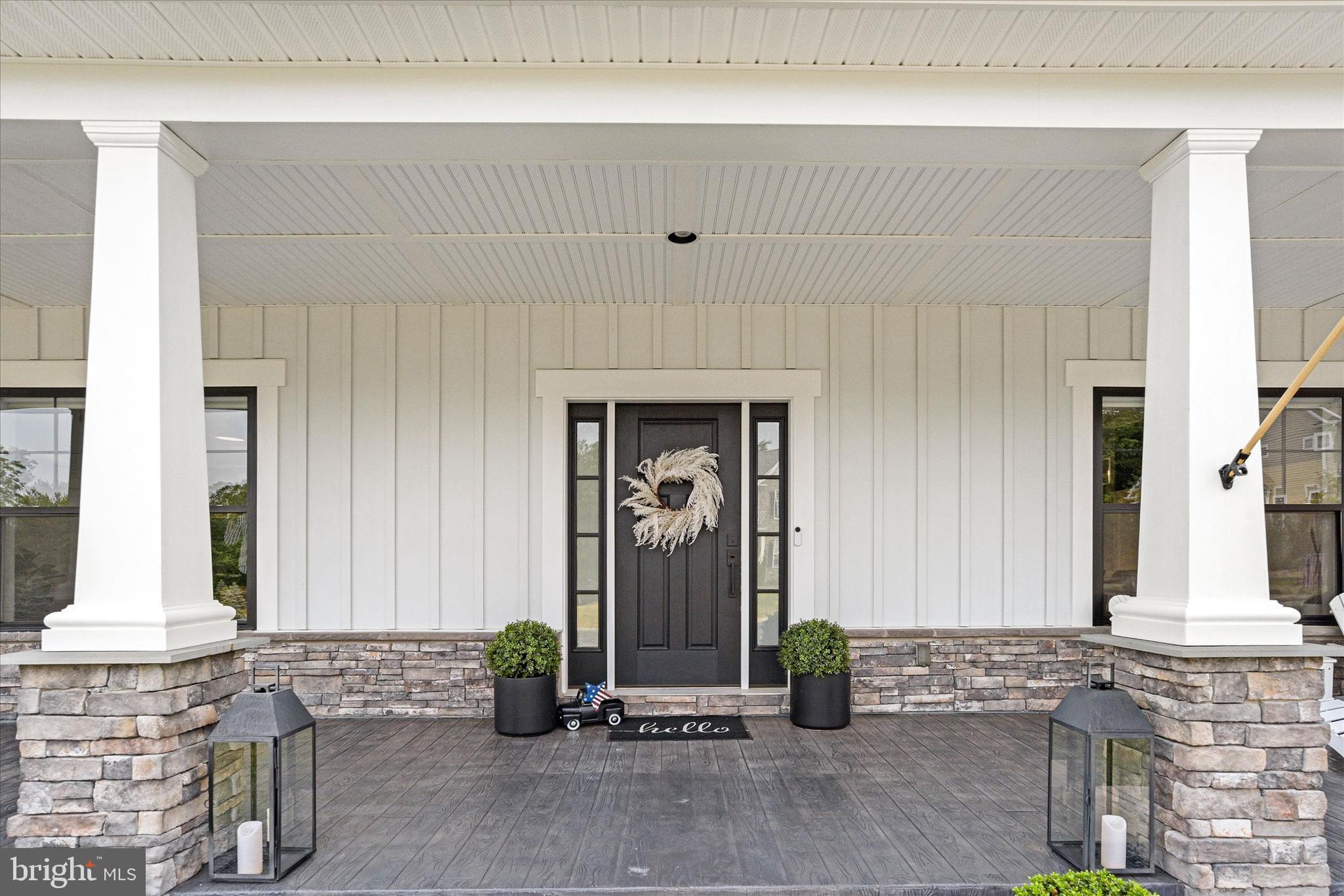 2742 Colonial Road Harrisburg, PA 17112 - Photo 2 of 59 Gallery Image 2