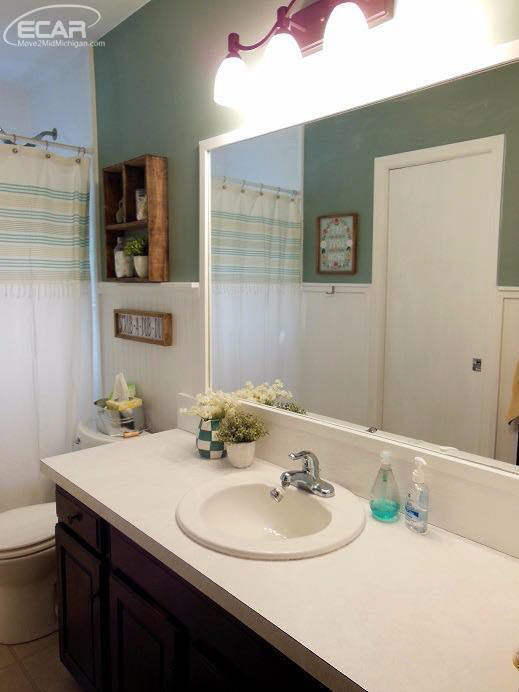3129 Dillon Road Flushing, MI 48433 - Photo 21 of 33 21281321-21.JPG