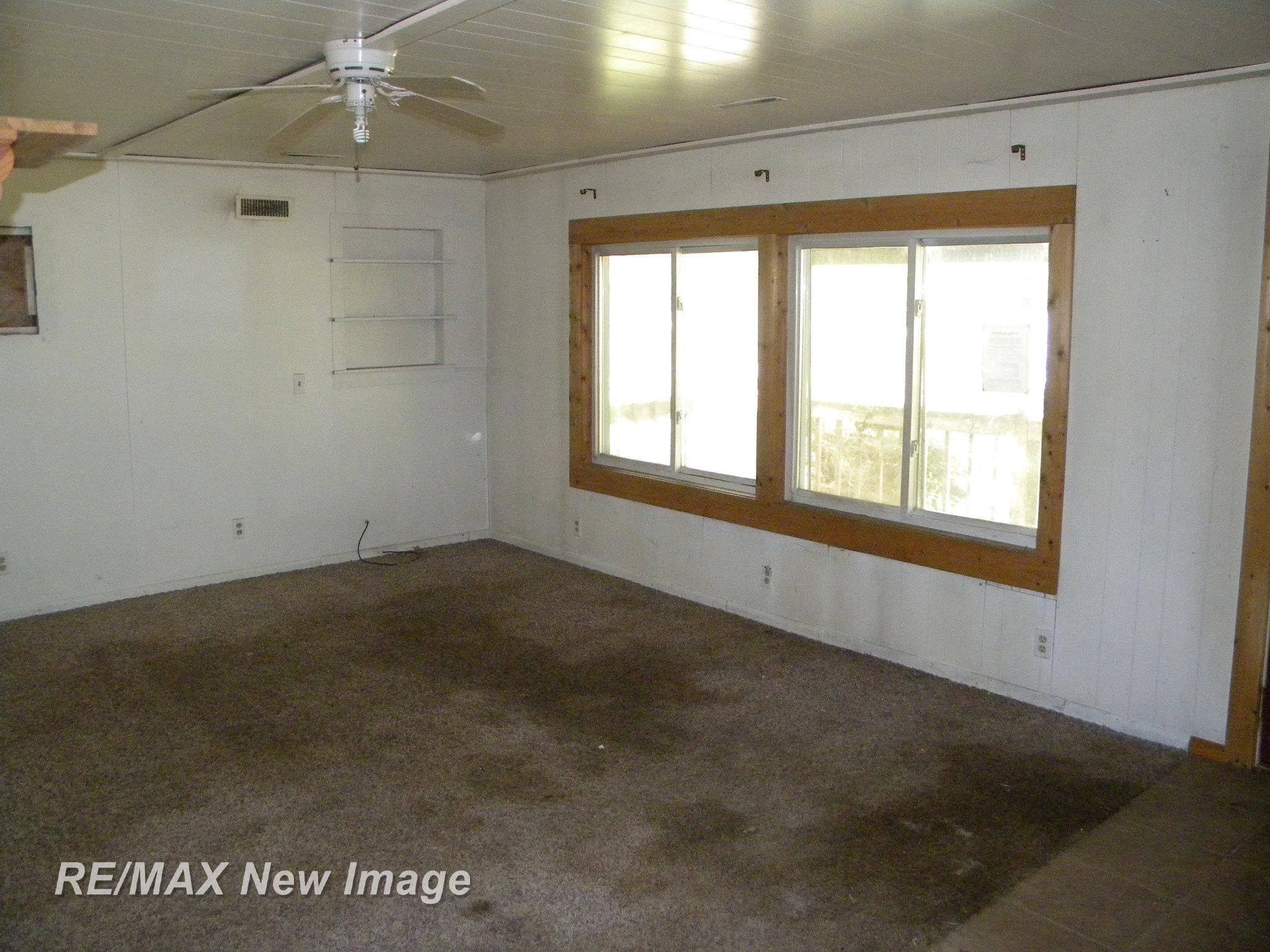 3612 Kaiser Road Pinconning, MI 48650 - Photo 2 of 26