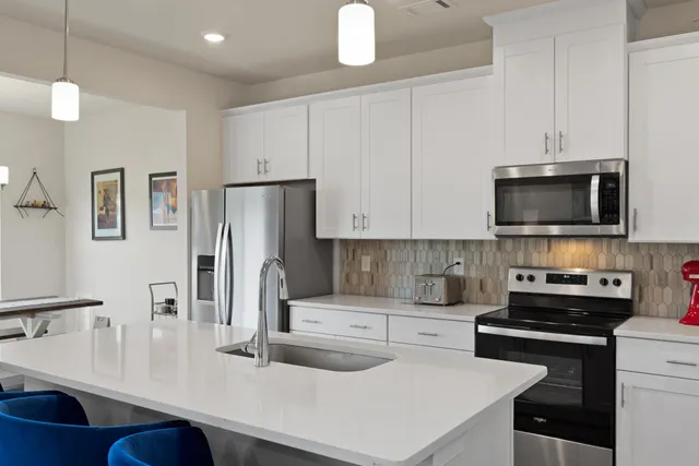 $2,600 | 4368 Skyridge Drive, Nashville, TN 37207