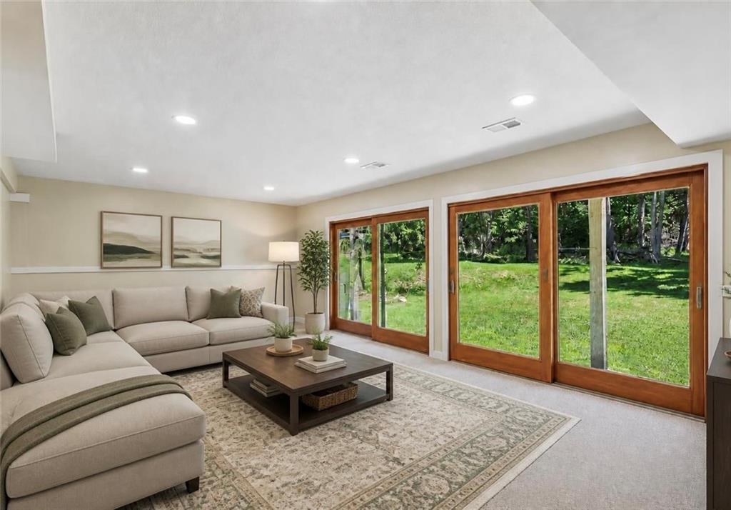 2772 Clearview Road Allison Park, PA 15101 - Photo 22 of 31 Gallery Image 22