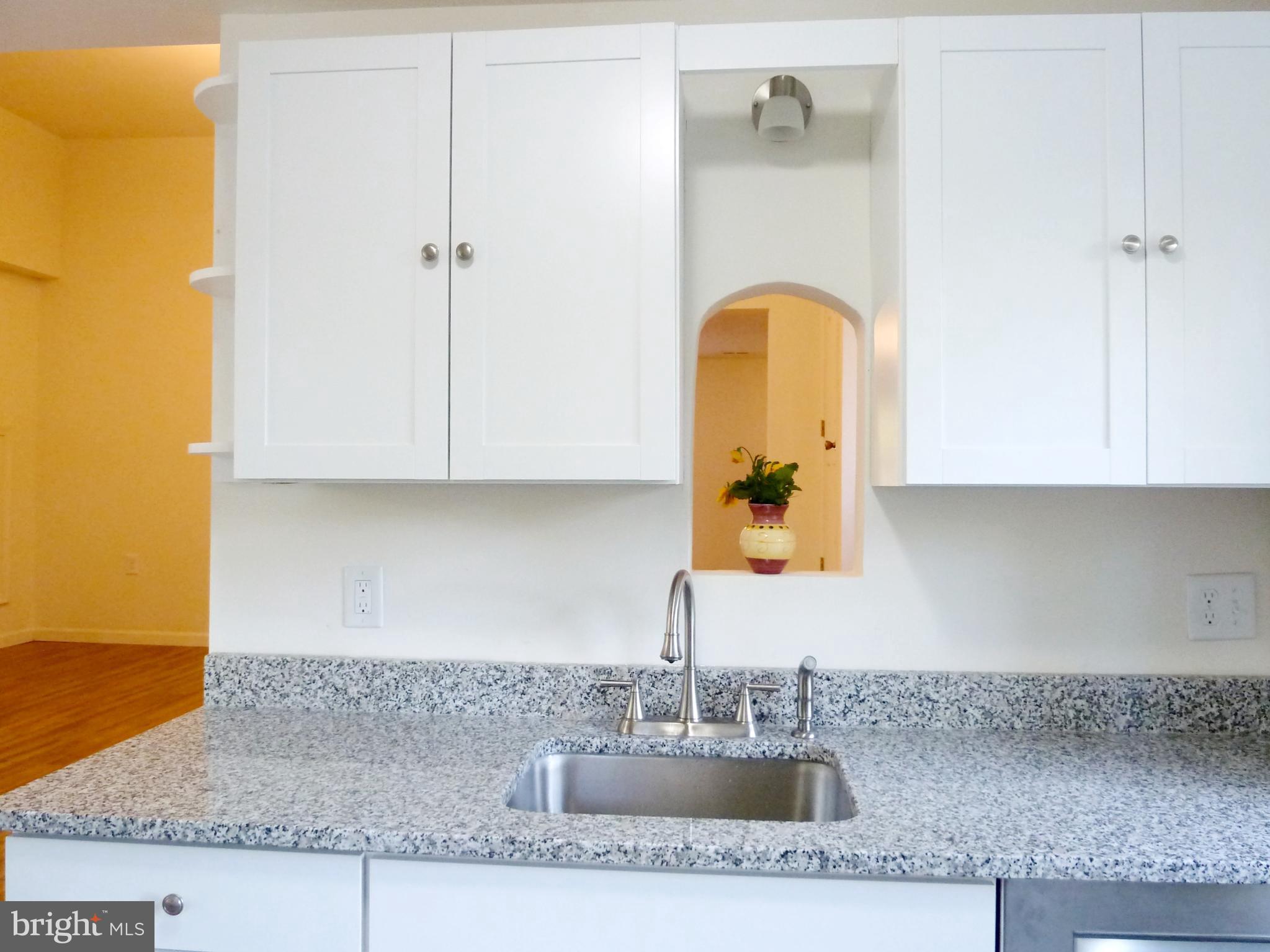 266 Thomson Street Summit Point, WV 25446 - Photo 43 of 46 Granite countertops