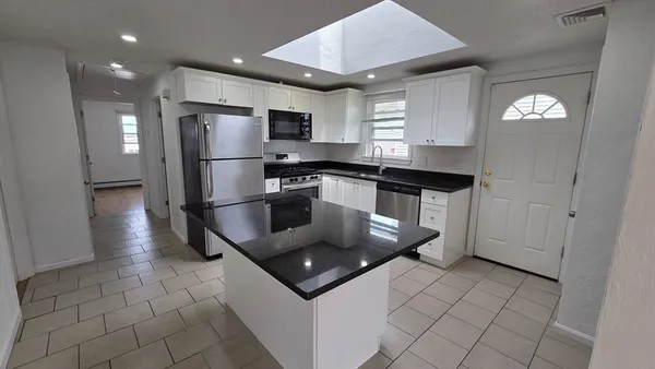 $3,500 | 41 South Avenue, Unit 2, Revere, MA 02151