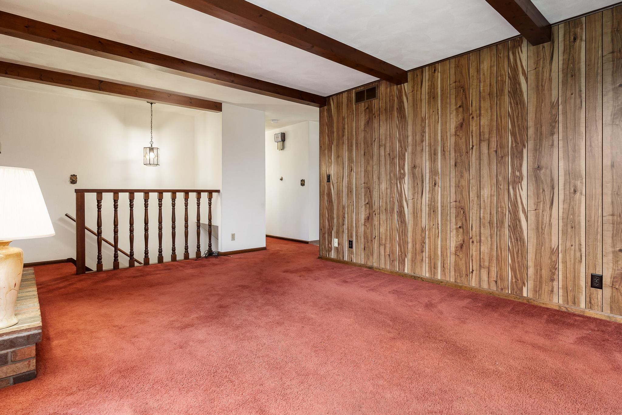 6644 Belvidere Road Roscoe, IL 61073 - Photo 22 of 42 an empty room with windows