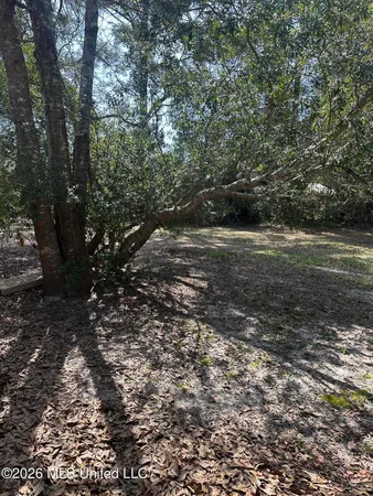 $1,400 | 2735 Ridgeway Drive, Gautier, MS 39553