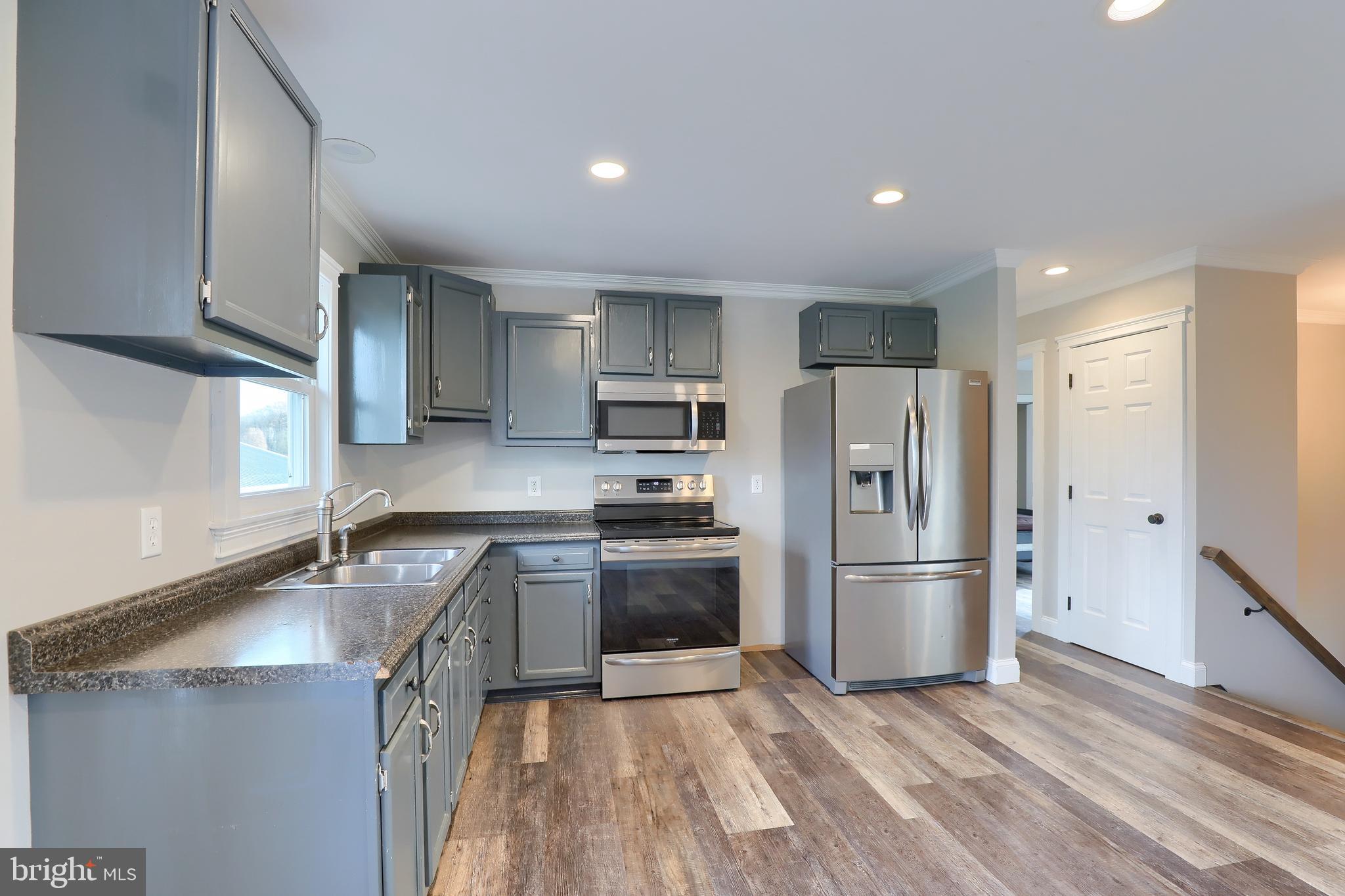 70 King Pen Road Nottingham, PA 19362 - Photo 8 of 50