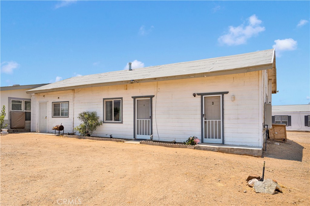27320 Rodeo Road Helendale, CA 92342 - Photo 37 of 54 Unit 3