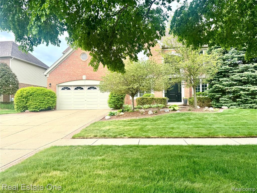 1215 Letica Drive Rochester, MI 48307 - Photo 2 of 43