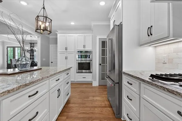 $849,900 | 122 Brookfield Court, White, GA 30184