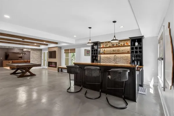 $849,900 | 122 Brookfield Court, White, GA 30184