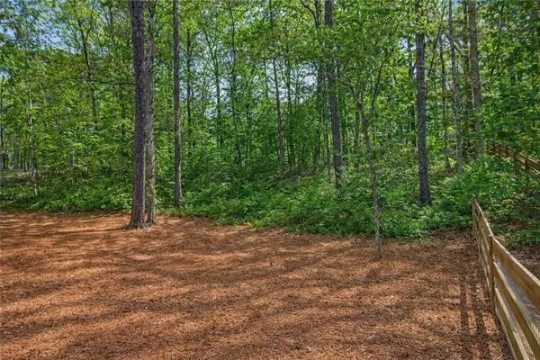 $849,900 | 122 Brookfield Court, White, GA 30184