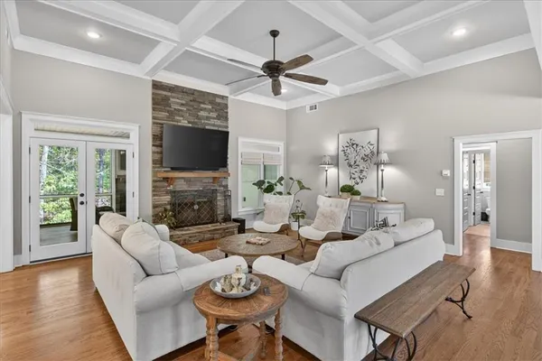 $849,900 | 122 Brookfield Court, White, GA 30184