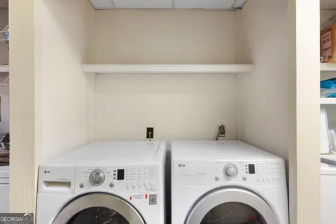 $435,000 | 7 Park Lane Northeast, Unit J, Atlanta, GA 30309