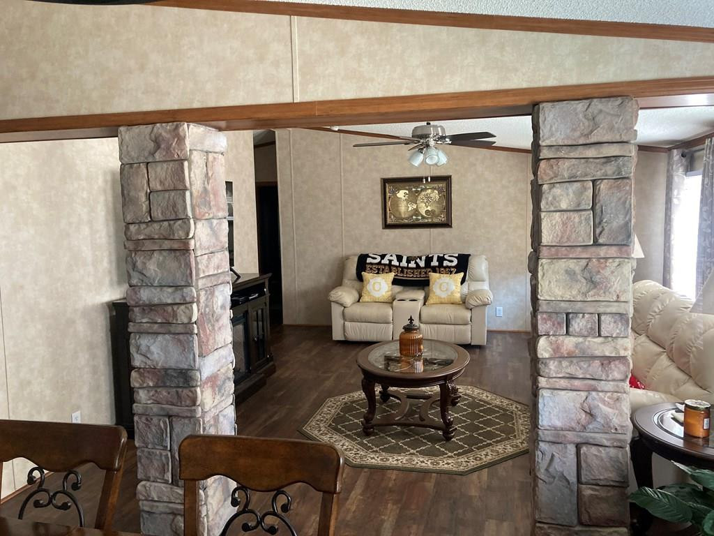 1033 Deer Road McComb, MS 39648 - Photo 9 of 37 Photo 9