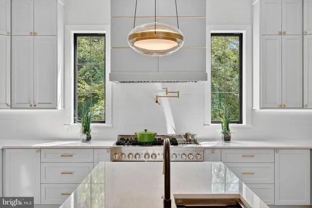 $2,895,000 | 1730 Barbee Street, McLean, VA 22101