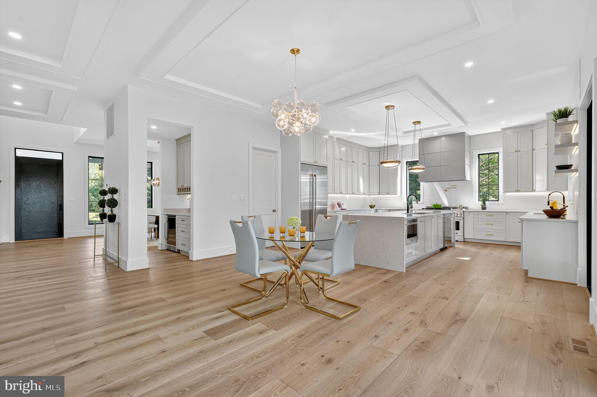 1730 Barbee Street McLean, VA 22101 - Photo 37 of 78 Tons of Natural Light