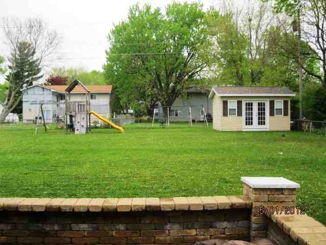2006 West Middlebury Road Freeport, IL 61032 - Photo 11 of 12 Gallery Image 11
