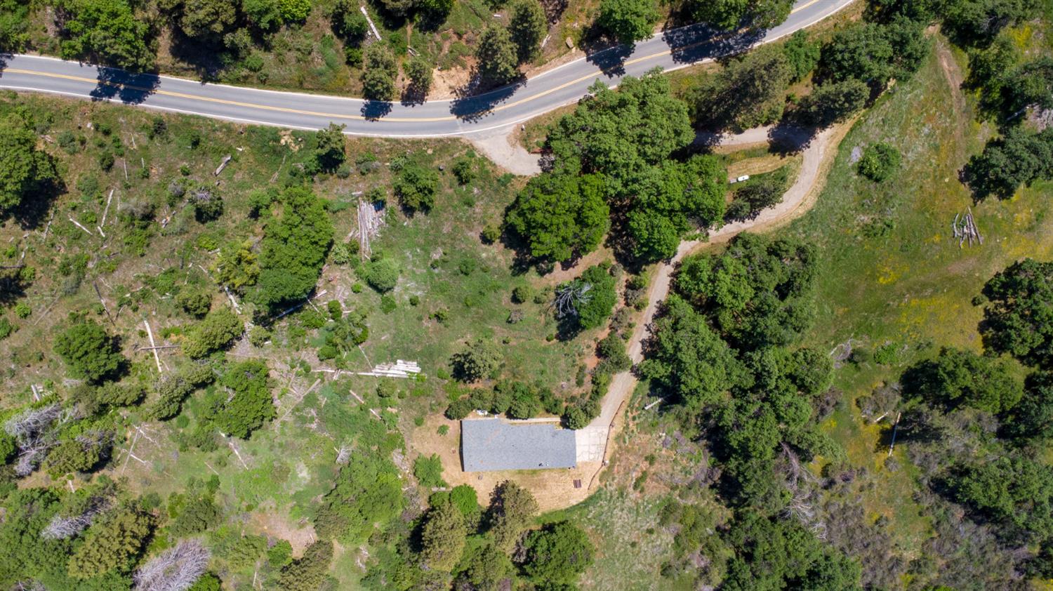 52865 Highway 245 Miramonte, CA 93641 - Photo 27 of 29 an aerial view of a house with a yard