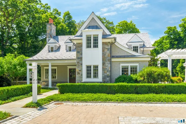 $3,100,000 | 2 Settlers Trail, Unit 3, Darien, CT 06820