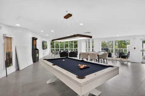 $475,000 | 3000 Holiday Drive, Unit 1602, Fort Lauderdale, FL 33316