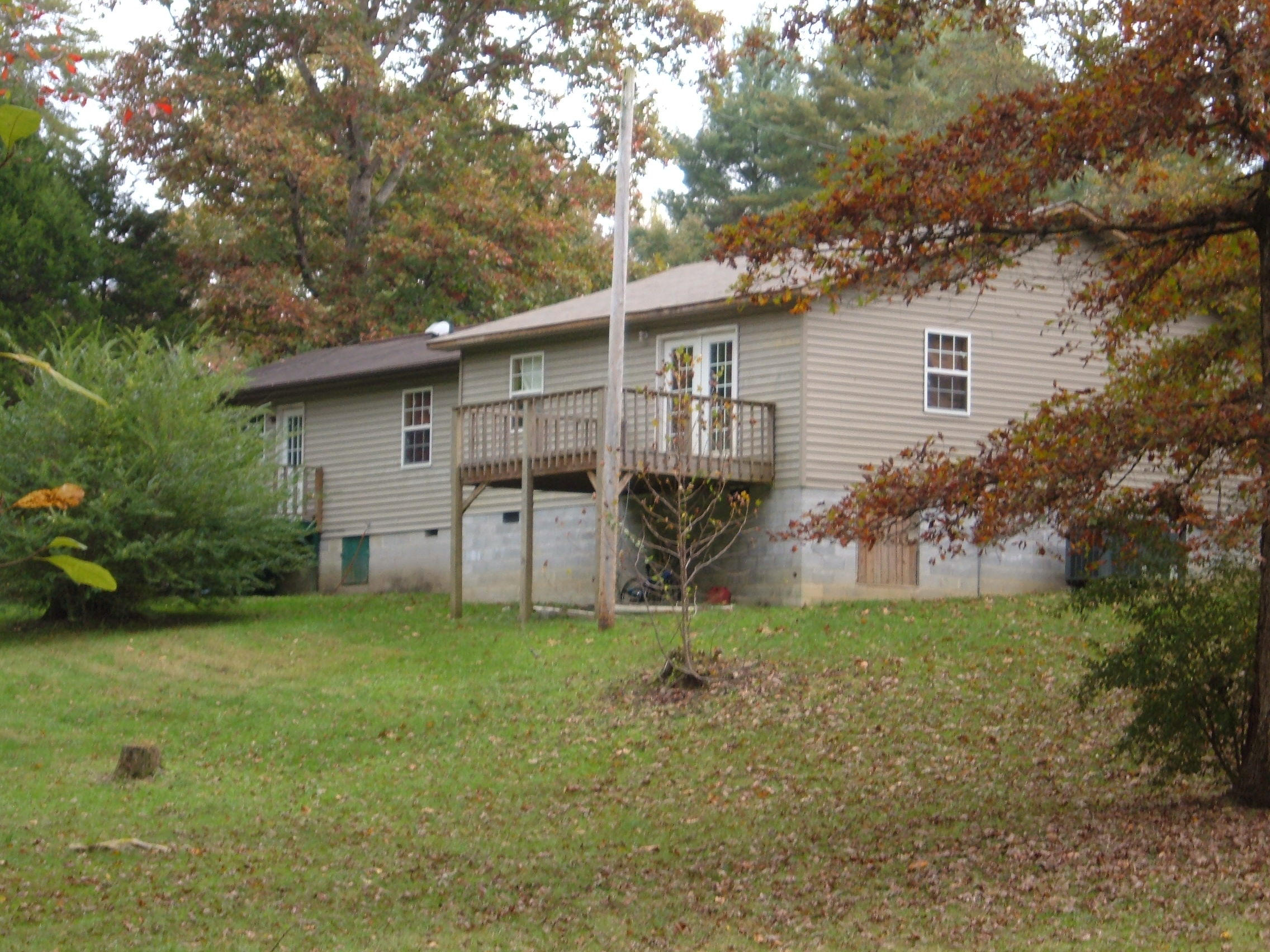 185 Duncan Road Helenwood, TN 37755 - Photo 1 of 28 185 Duncan Rd (29)