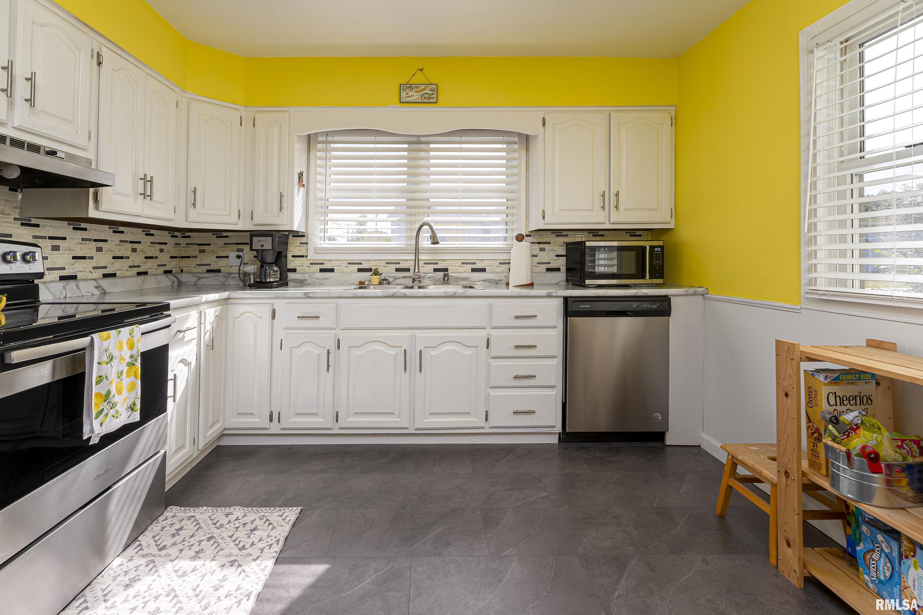 400 Sherry Road Marion, IL 62959 - Photo 7 of 26 Gallery Image 7