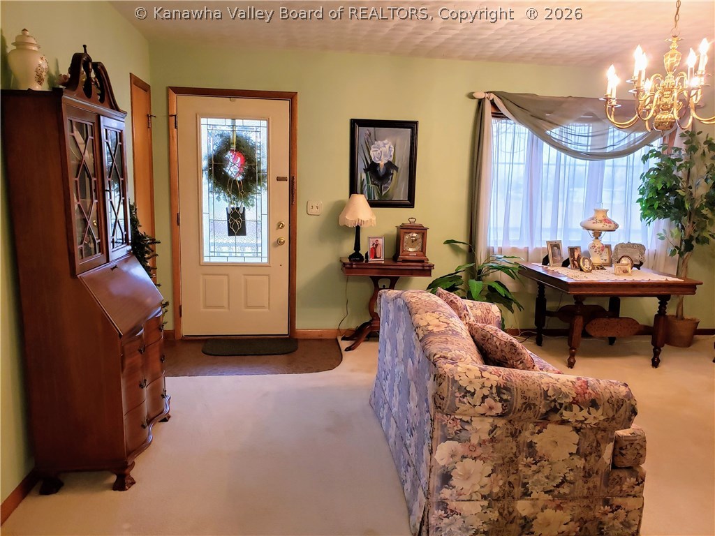 WELL-MAINTAINED RANCH