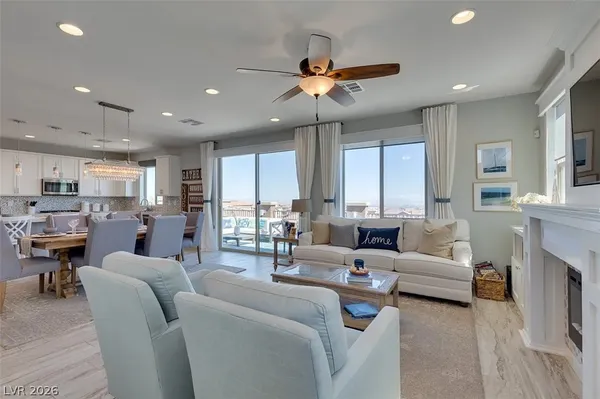 $4,995 | 456 Astillero Street, Las Vegas, NV 89138