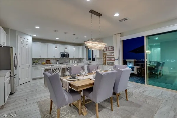 $4,995 | 456 Astillero Street, Las Vegas, NV 89138