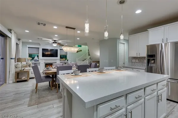 $4,995 | 456 Astillero Street, Las Vegas, NV 89138