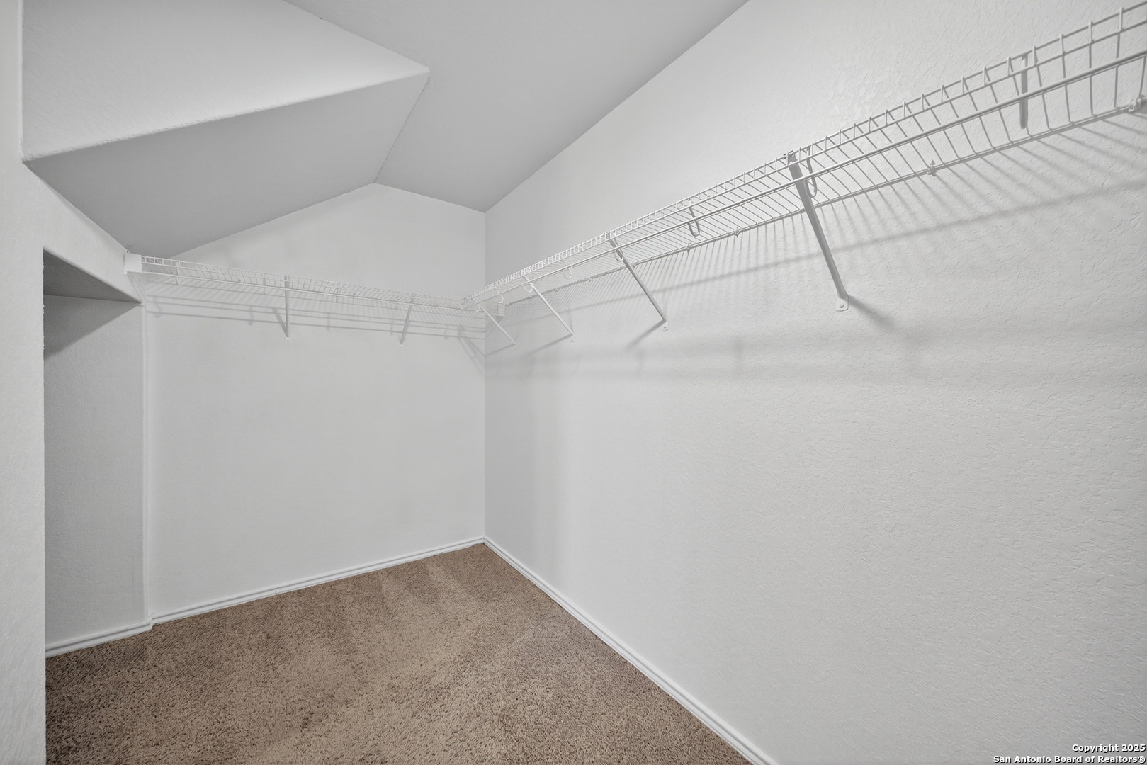 7139 Quarter Moon Converse, TX 78109 - Photo 23 of 35