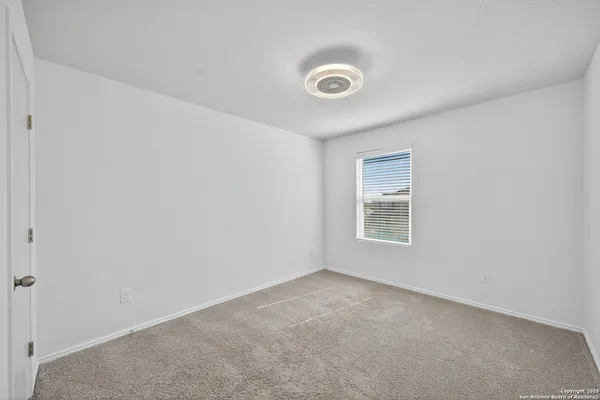 $1,875 | 7139 Quarter Moon, Converse, TX 78109