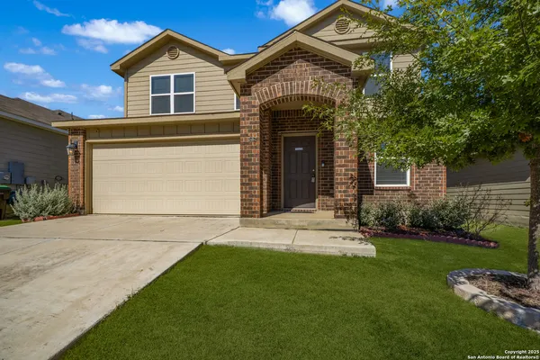 $1,875 | 7139 Quarter Moon, Converse, TX 78109