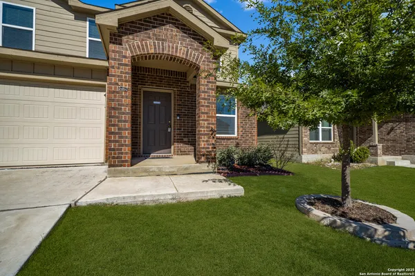 $1,875 | 7139 Quarter Moon, Converse, TX 78109