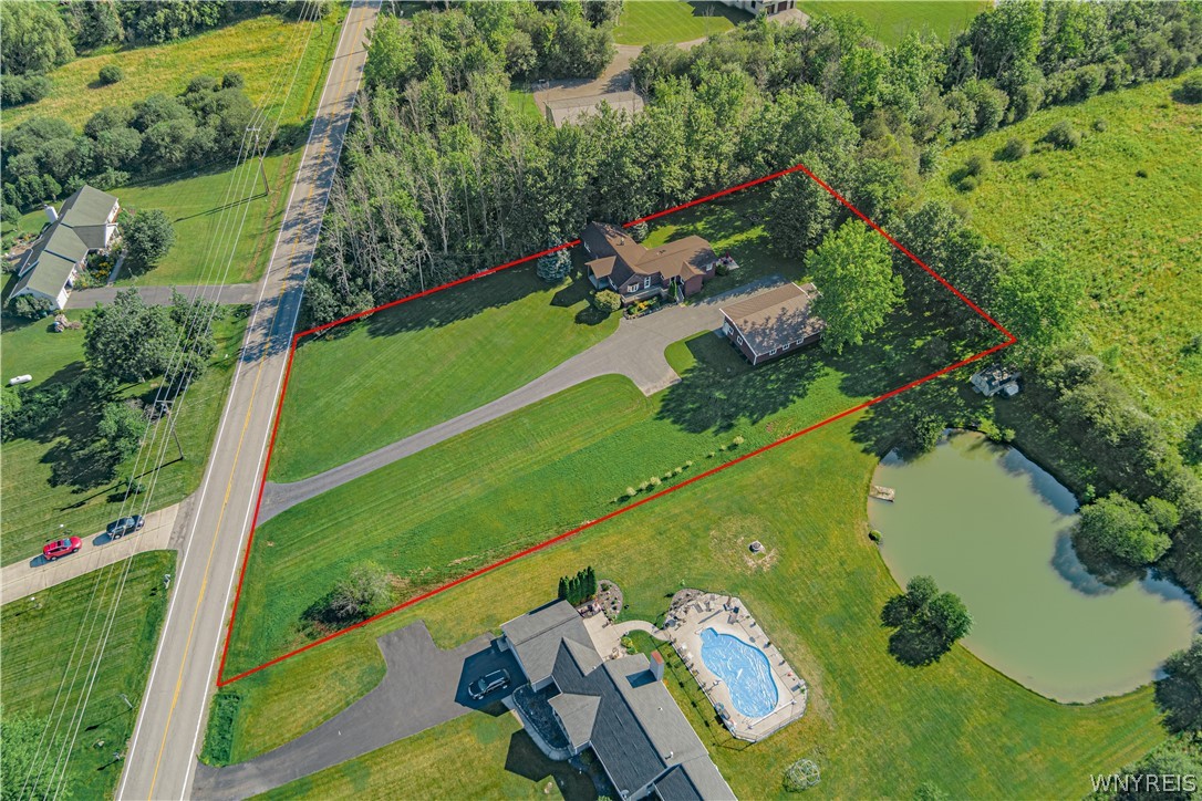 6201 Crosby Road Lockport Town, NY 14094 - Photo 2 of 43