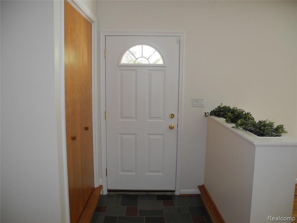 251 Randolph Road Rochester Hills, MI 48309 - Photo 9 of 31