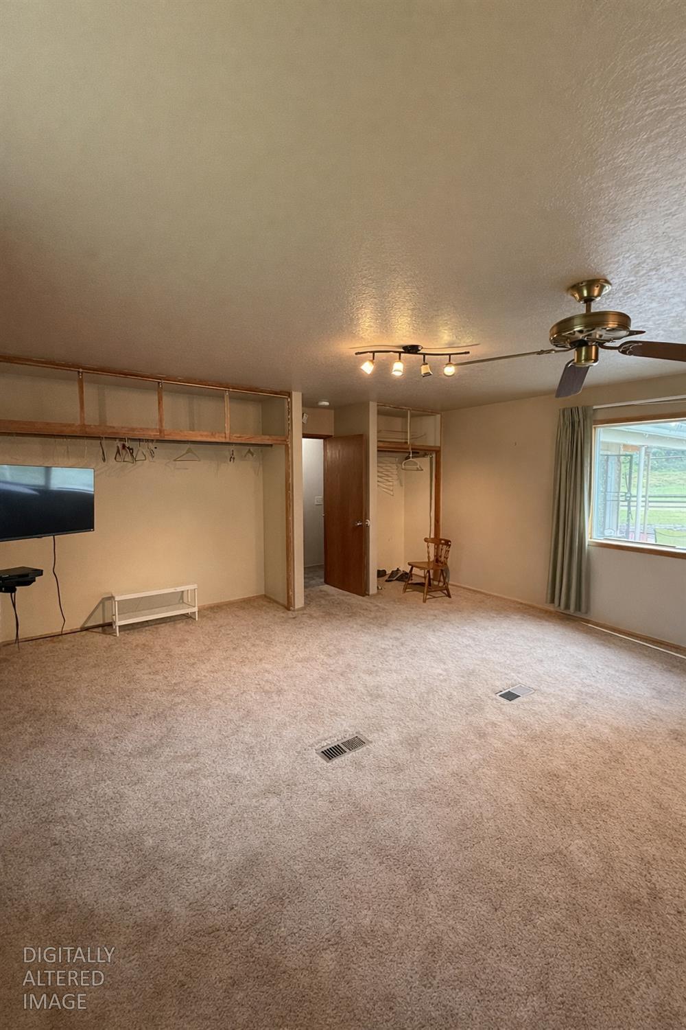 7300 Highway 193 Georgetown, CA 95634 - Photo 16 of 16 a view of an empty room