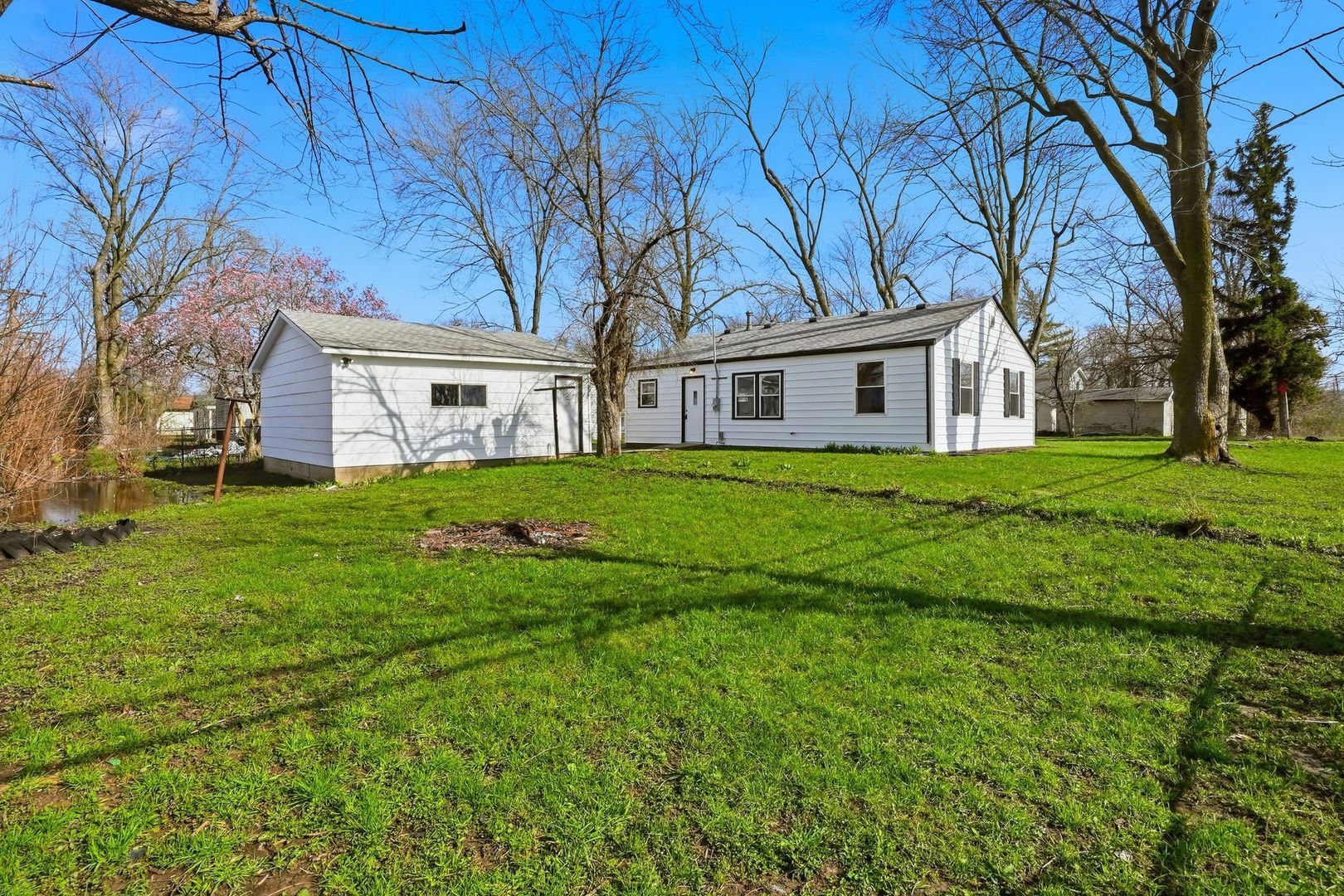 1 Louis Road Joliet, IL 60433 - Photo 15 of 21