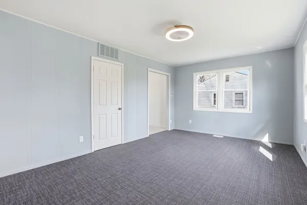 $185,000 | 1 Louis Road, Joliet, IL 60433