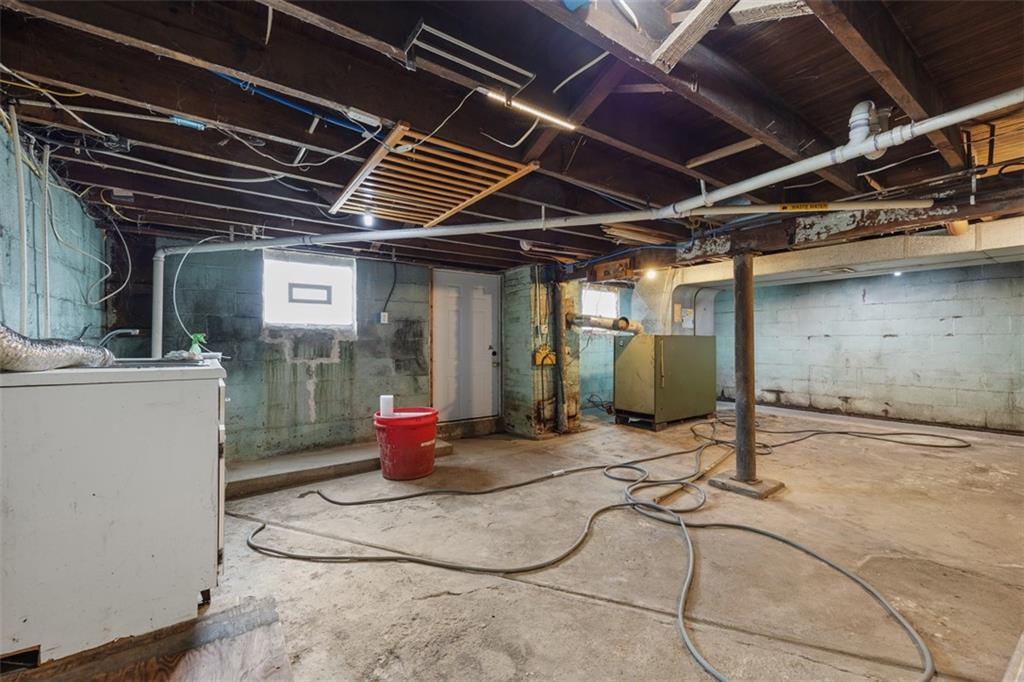 26 Covered Bridge Road Burgettstown, PA 15021 - Photo 25 of 49 a view of porch with seating space