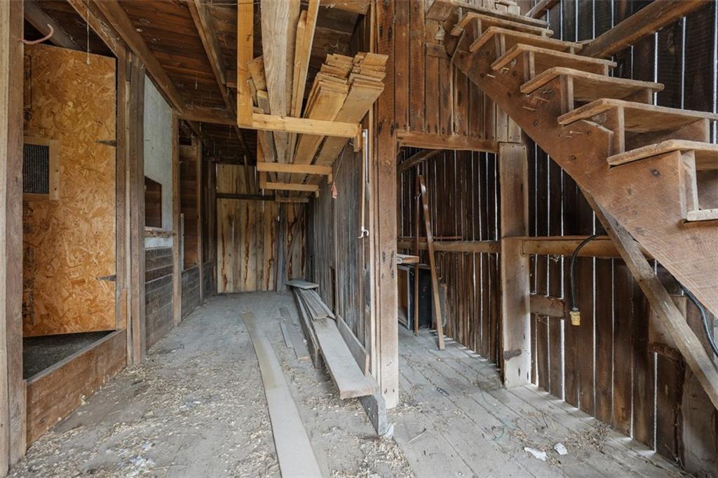 26 Covered Bridge Road Burgettstown, PA 15021 - Photo 34 of 49 a view of front door