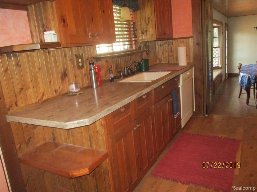 5034 West Ray Road Linden, MI 48451 - Photo 9 of 18