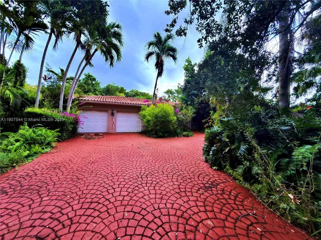 $7,500 | 1915 Country Club Prado, Coral Gables, FL 33134